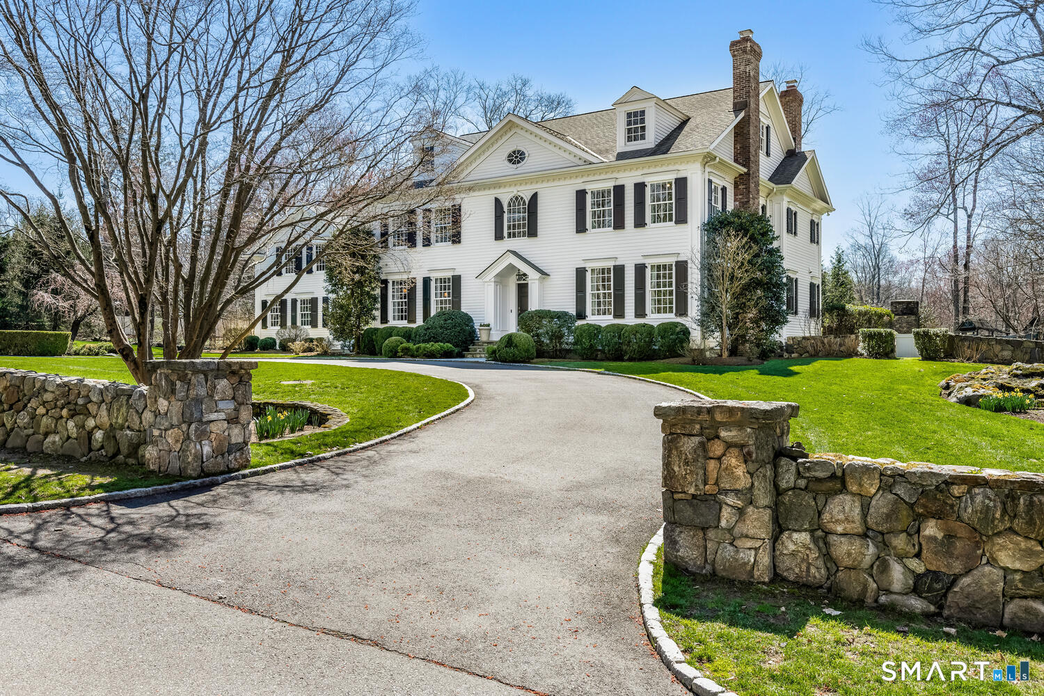 74 Salisbury Road Darien CT 06820