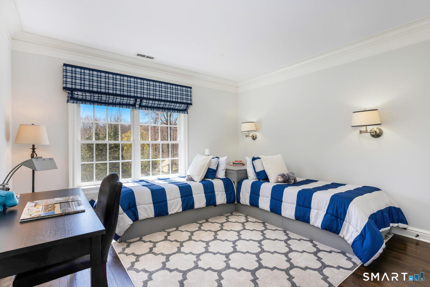 74 Salisbury Road Darien CT 06820