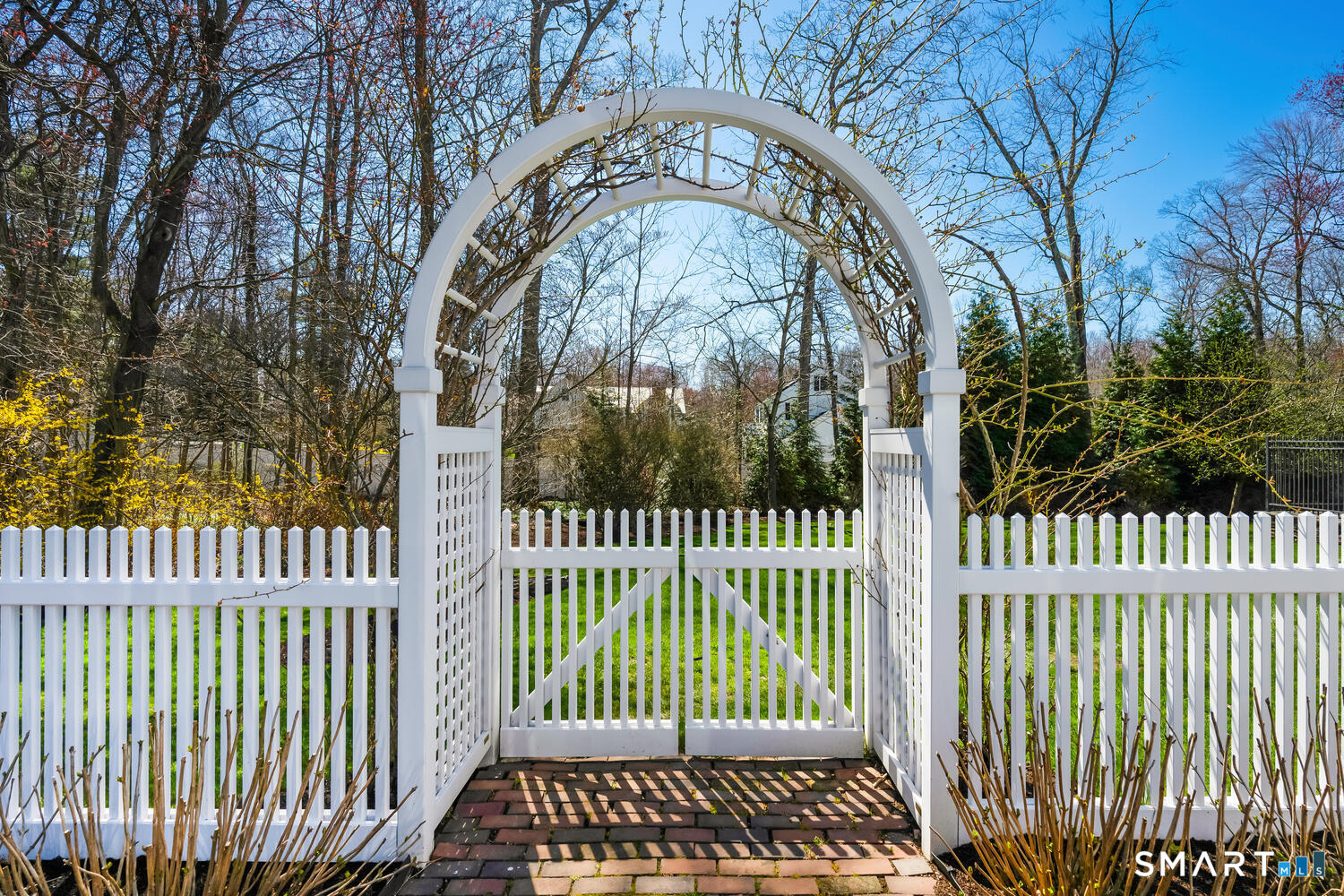 74 Salisbury Road Darien CT 06820