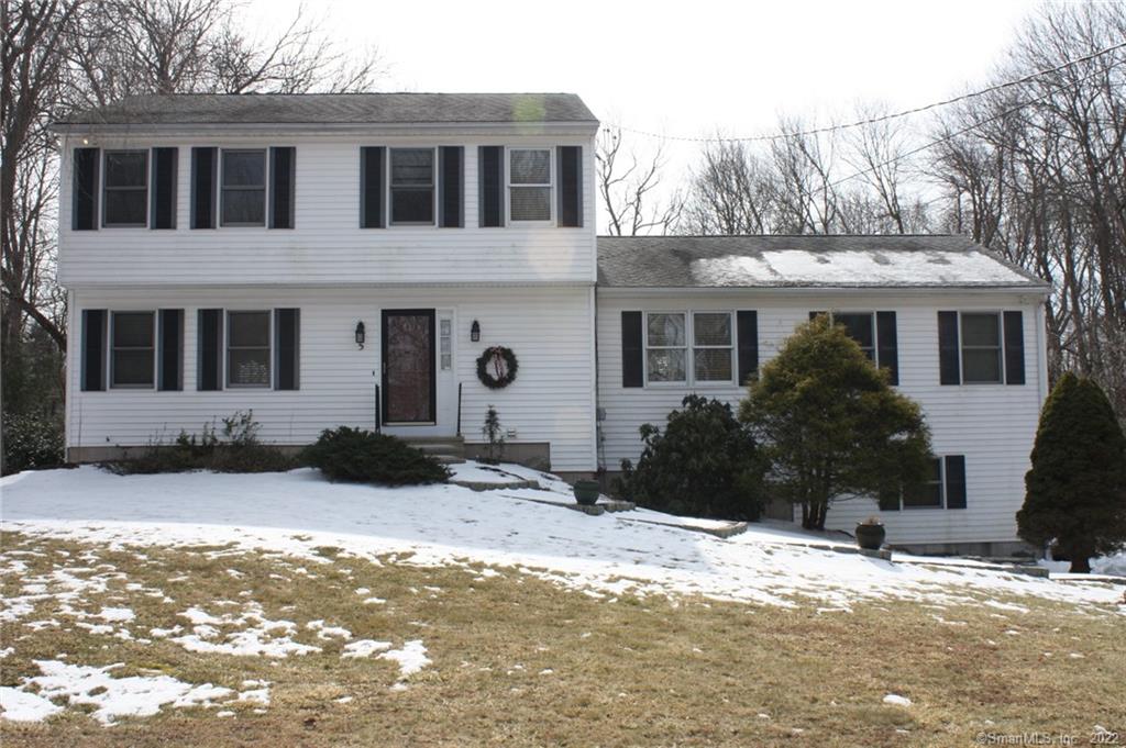 5 Old Log Town Road Prospect CT 06712