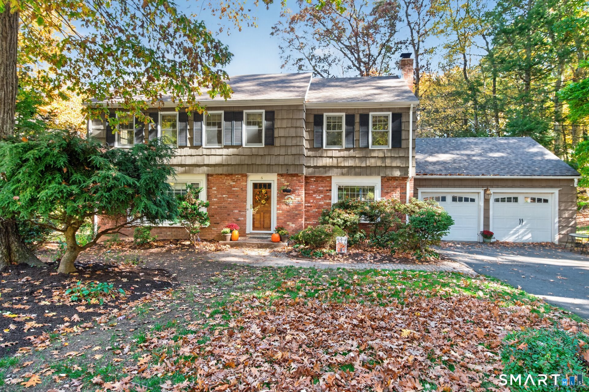 6 Lawton Drive Simsbury CT 06070