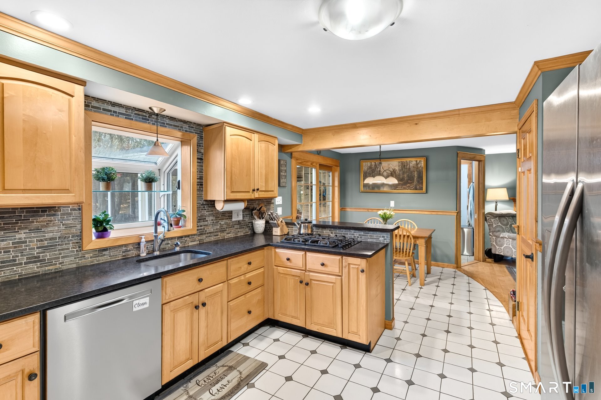 6 Lawton Drive Simsbury CT 06070