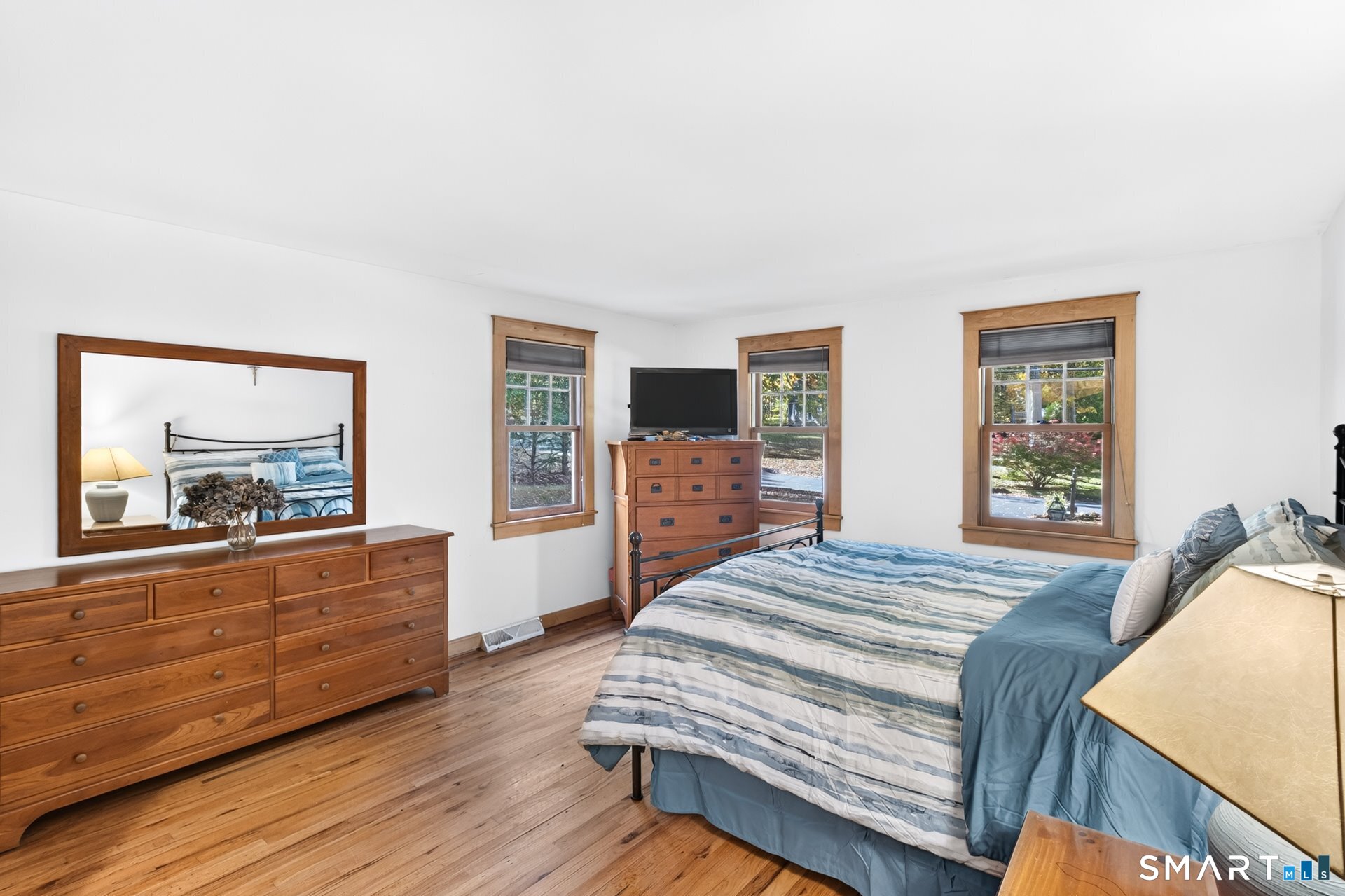 6 Lawton Drive Simsbury CT 06070