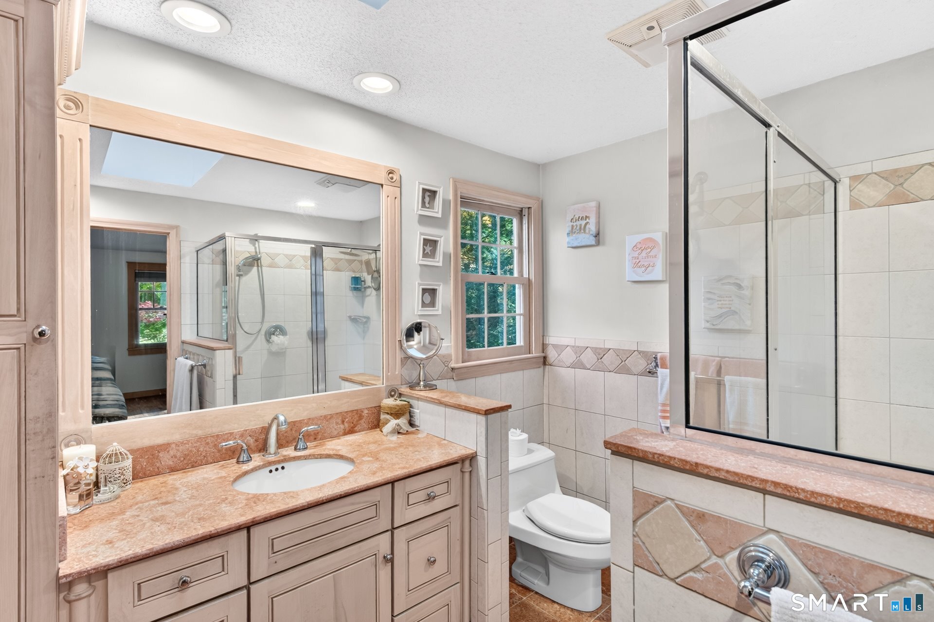 6 Lawton Drive Simsbury CT 06070