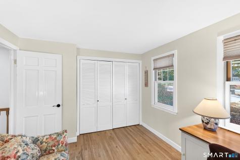 6 Lawton Drive Simsbury CT 06070