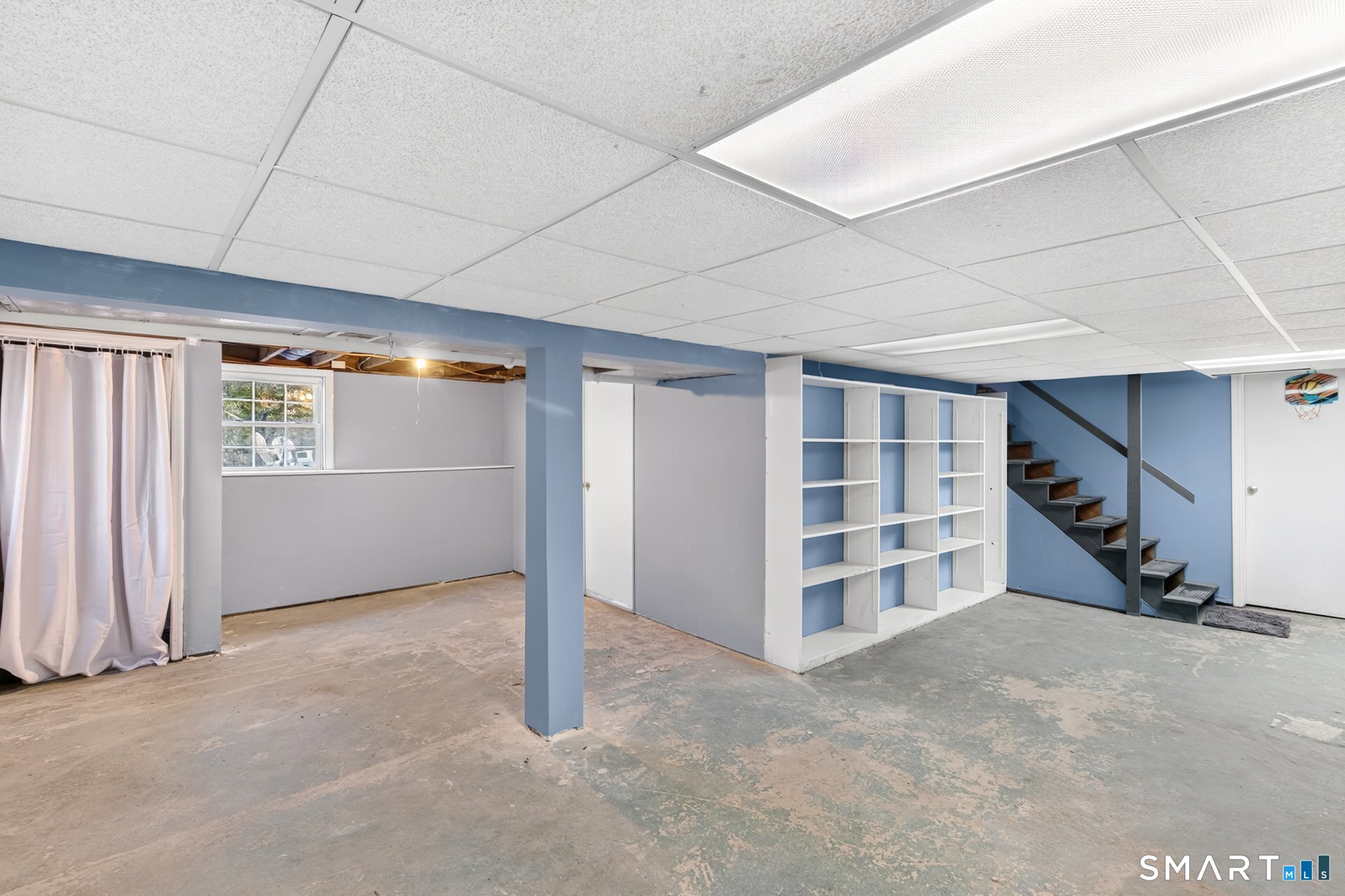 6 Lawton Drive Simsbury CT 06070