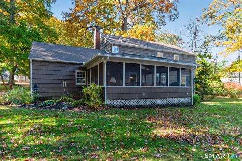 6 Lawton Drive Simsbury CT 06070