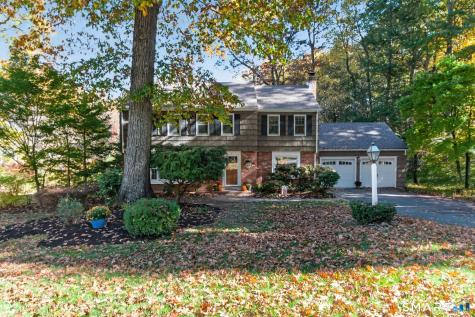 6 Lawton Drive Simsbury CT 06070