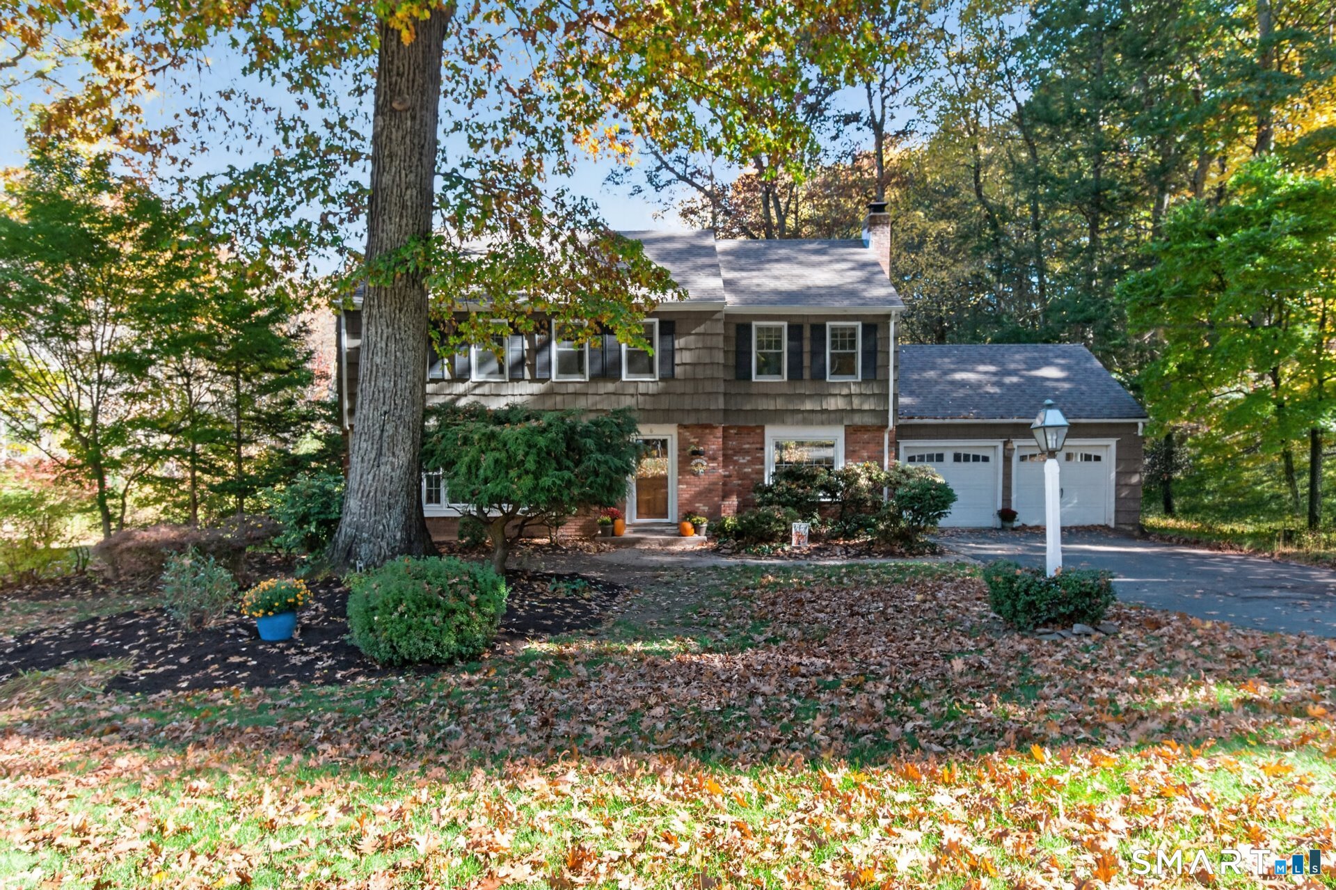 6 Lawton Drive Simsbury CT 06070