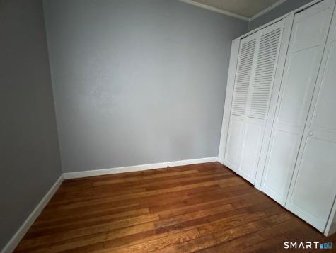 17 Canterbury Street East Hartford CT 06118