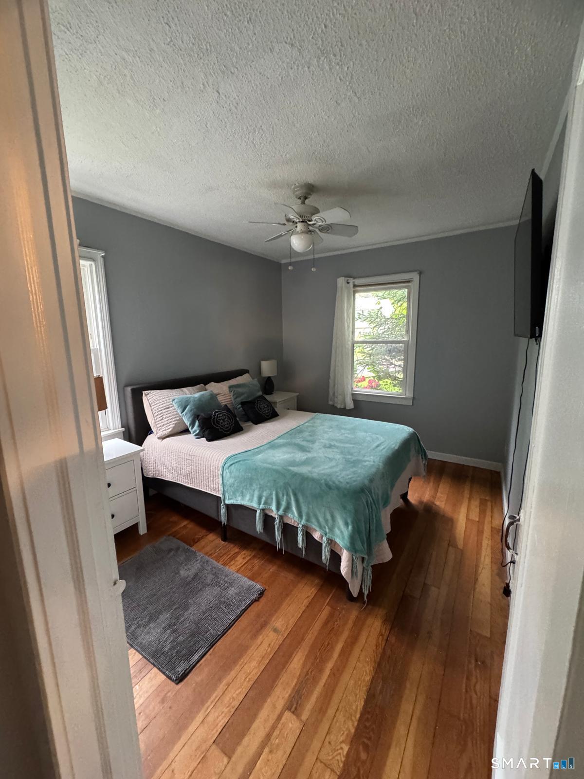 17 Canterbury Street East Hartford CT 06118