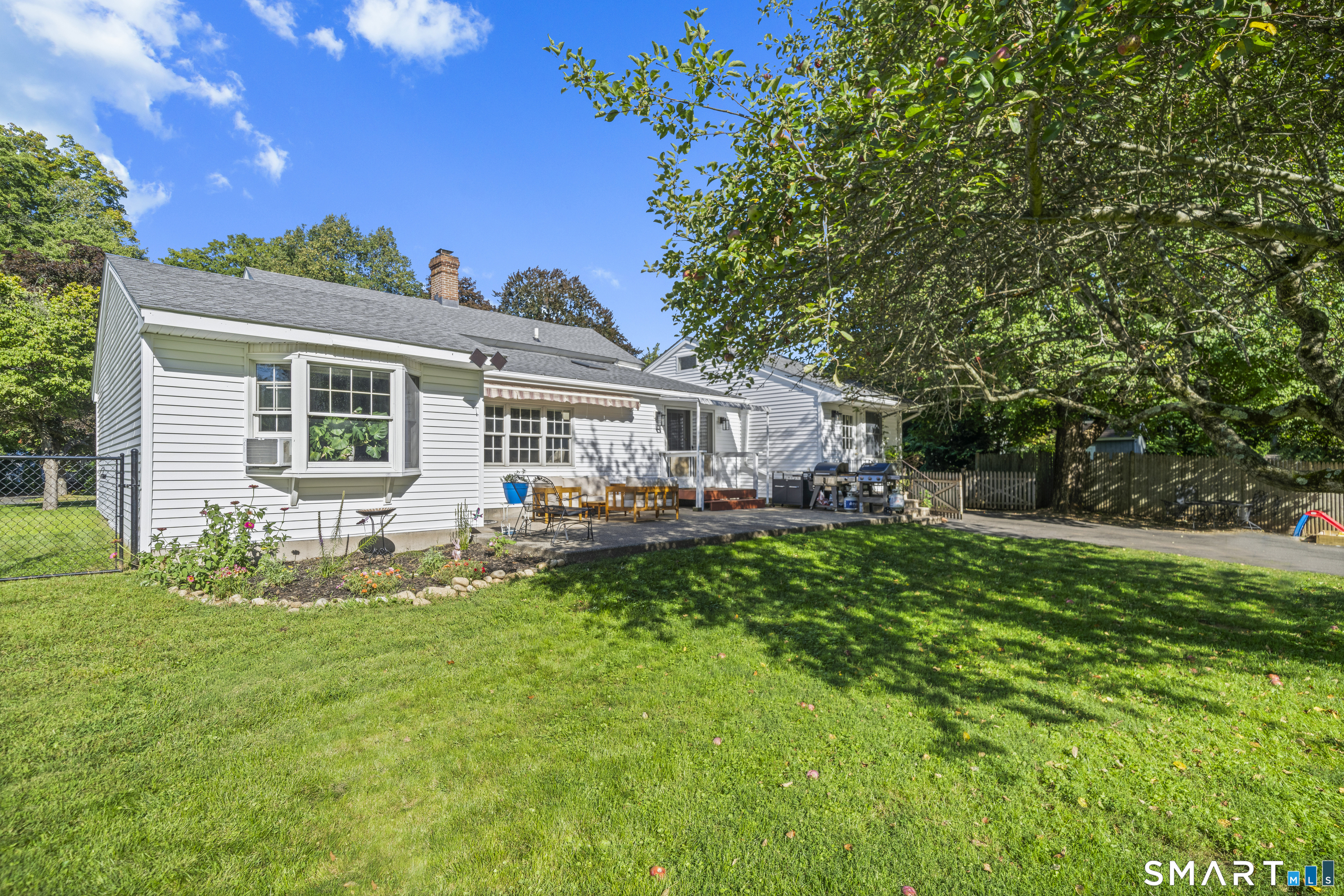 203 Main Street Farmington CT 06085