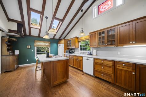 203 Main Street Farmington CT 06085