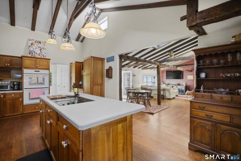 203 Main Street Farmington CT 06085