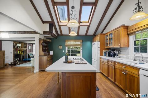 203 Main Street Farmington CT 06085
