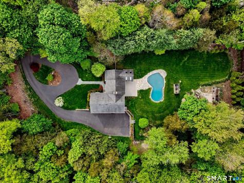 49 Mollbrook Drive Wilton CT 06897