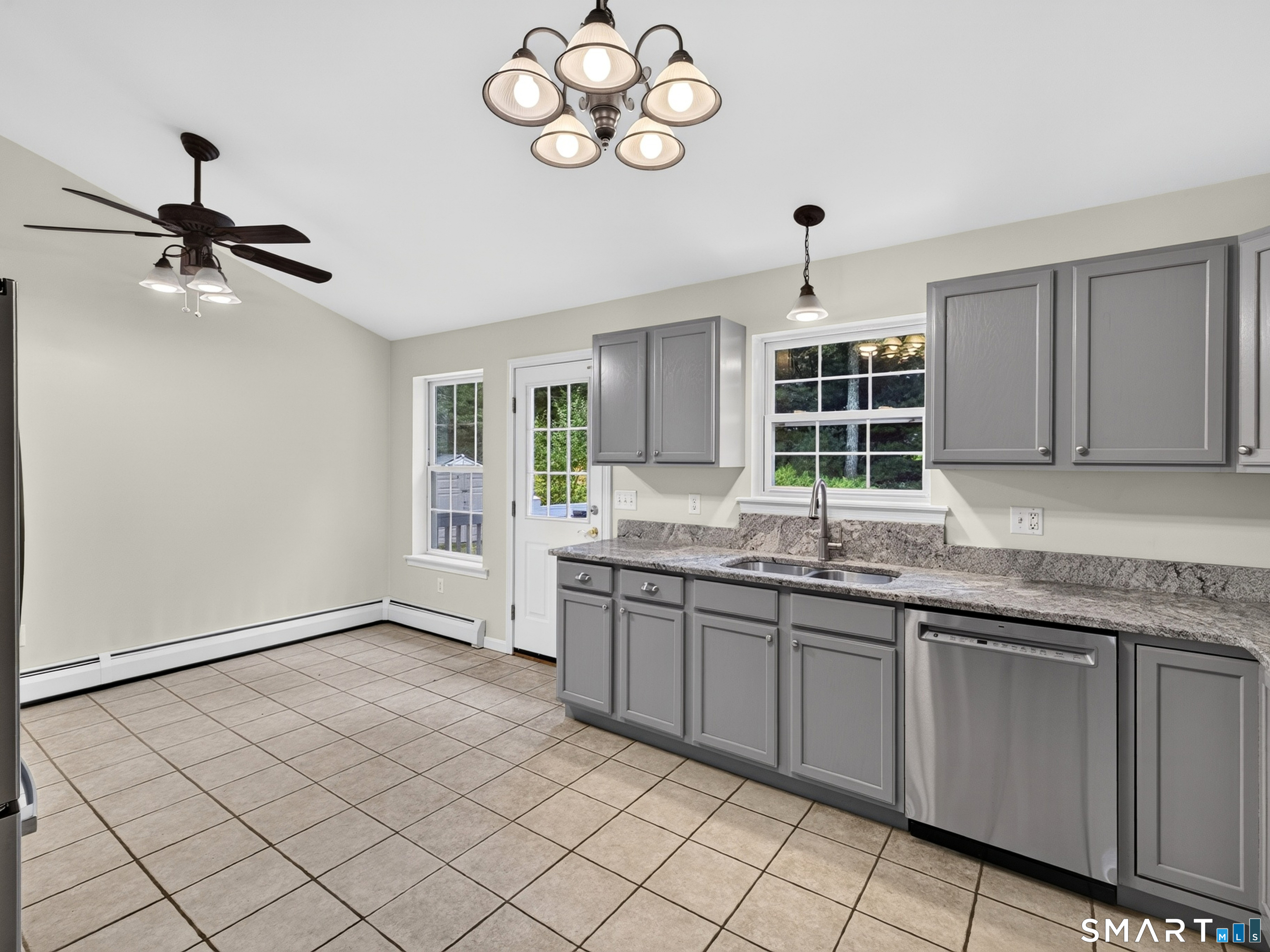 130 North Frontage Road Killingly CT 06239