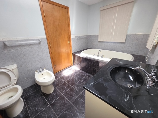 123 Country Club Drive Windsor CT 06095