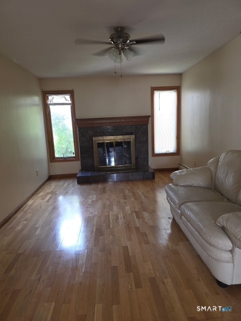 123 Country Club Drive Windsor CT 06095