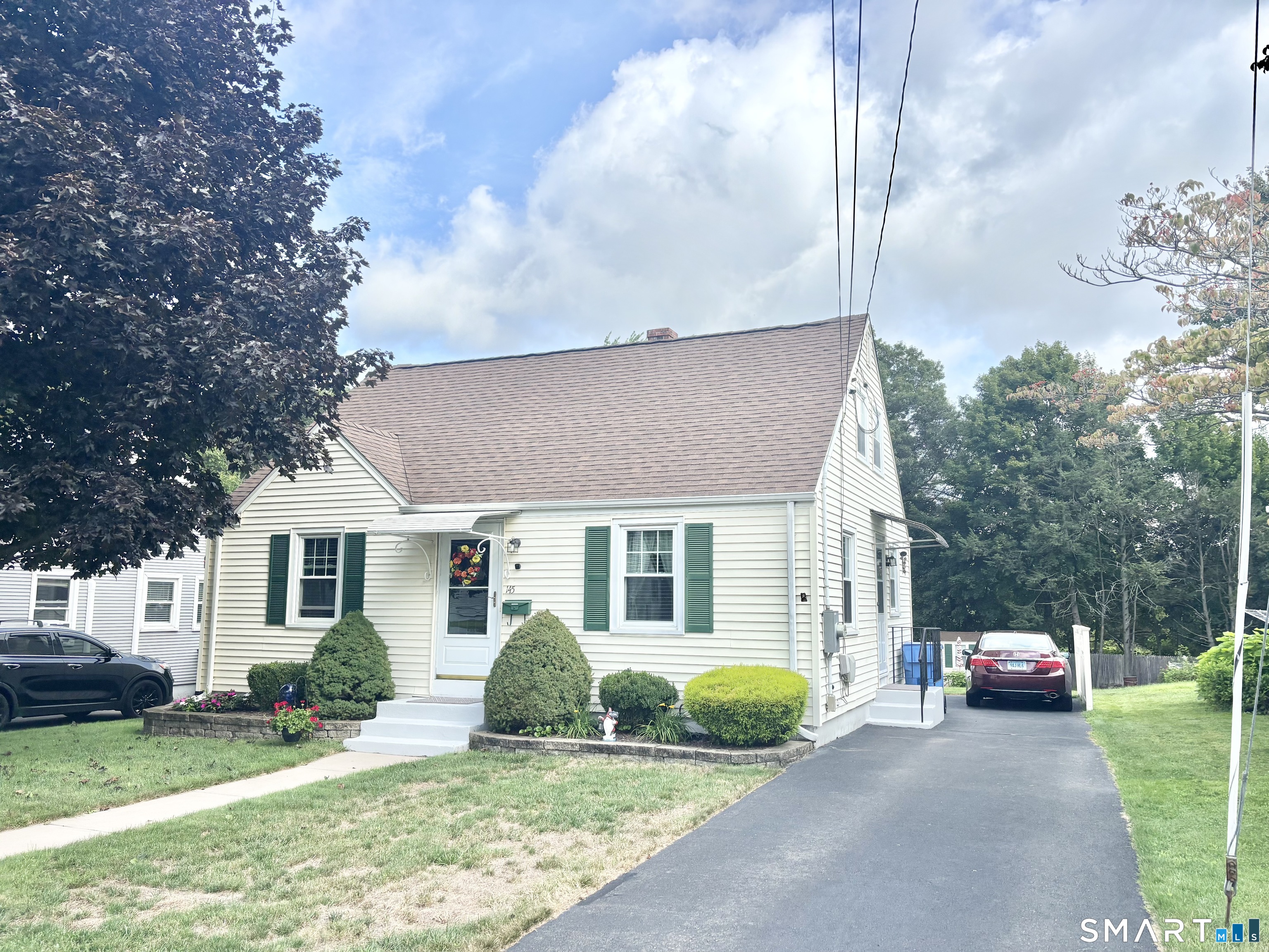 145 Loomis Street Manchester CT 06042