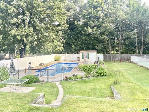 145 Loomis Street Manchester CT 06042