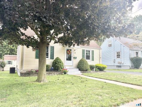 145 Loomis Street Manchester CT 06042