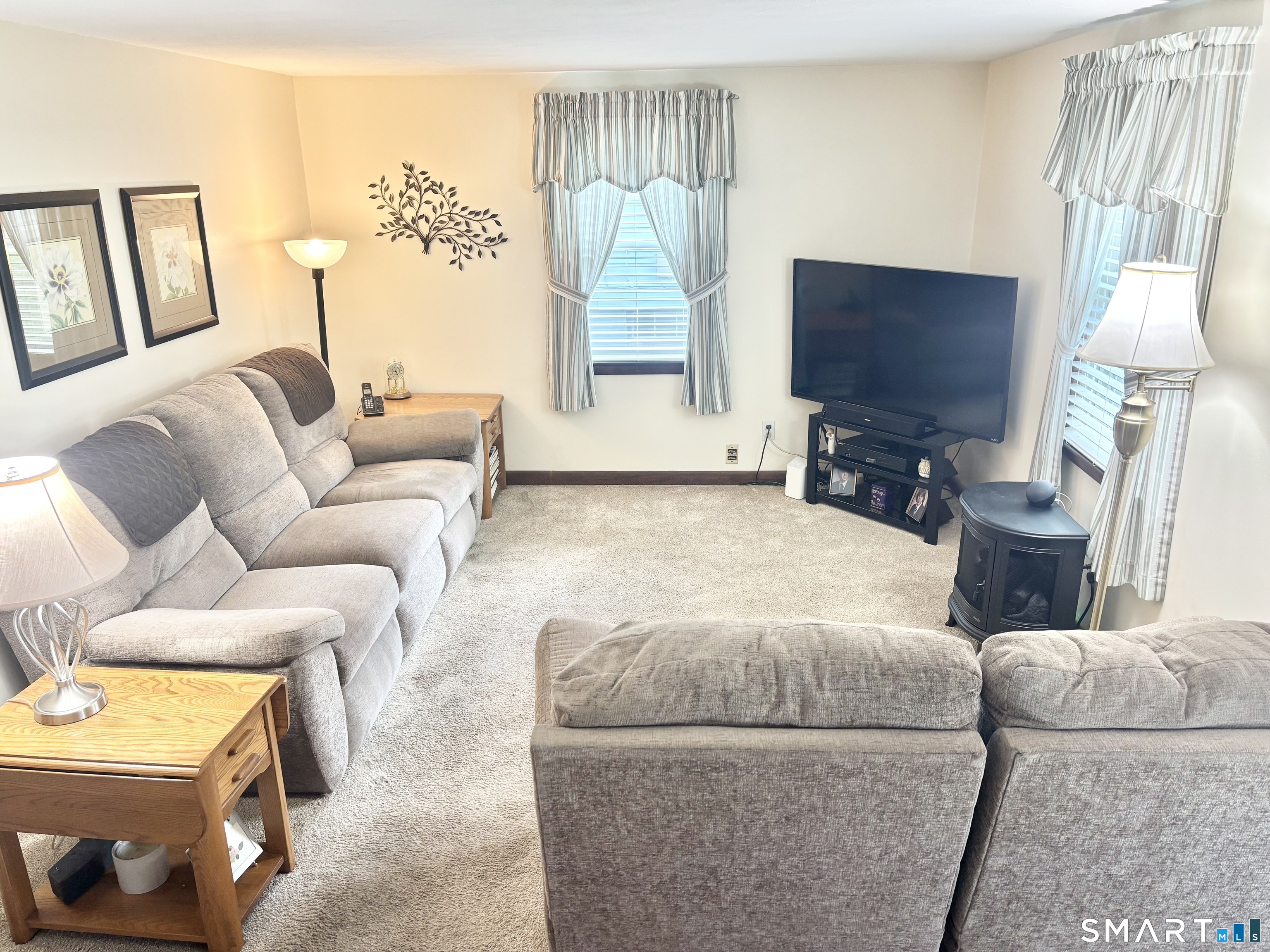 145 Loomis Street Manchester CT 06042