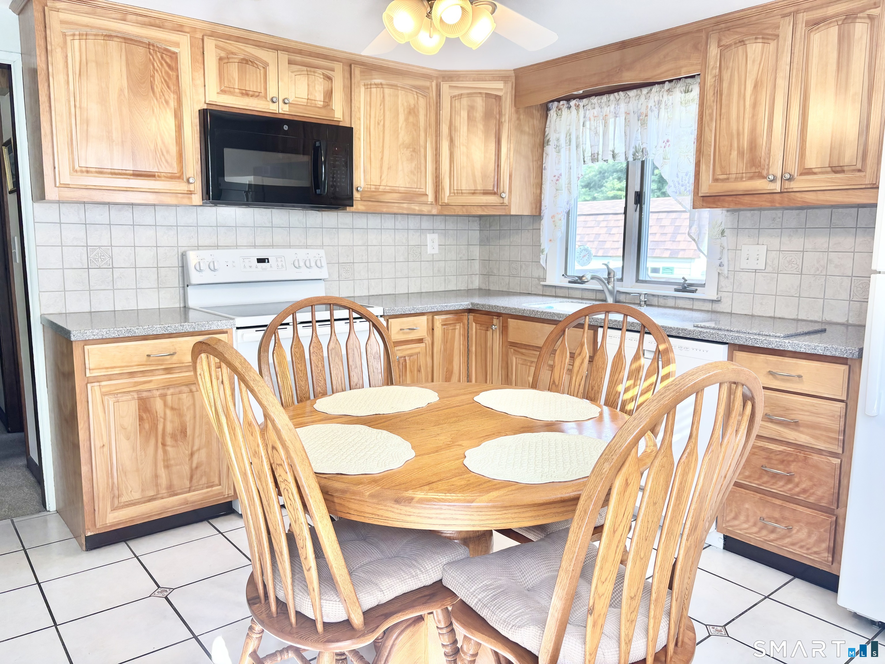 145 Loomis Street Manchester CT 06042