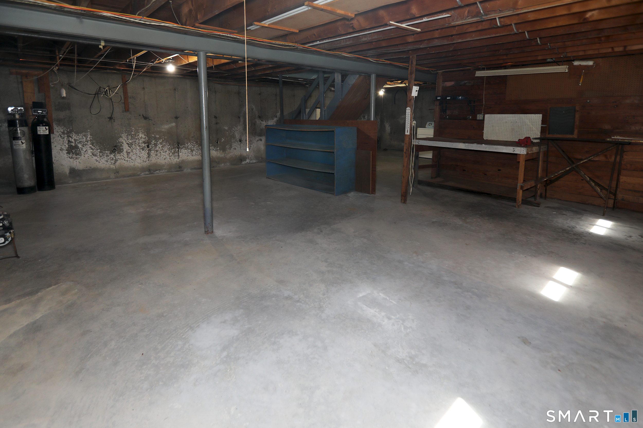 64 Rogers Lane Enfield CT 06082