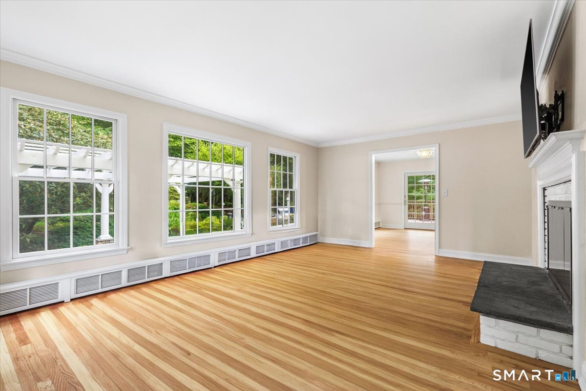 153 West Trail Stamford CT 06903