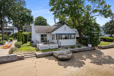 15 River Road Branford CT 06405