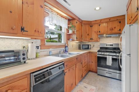 15 River Road Branford CT 06405