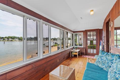 15 River Road Branford CT 06405