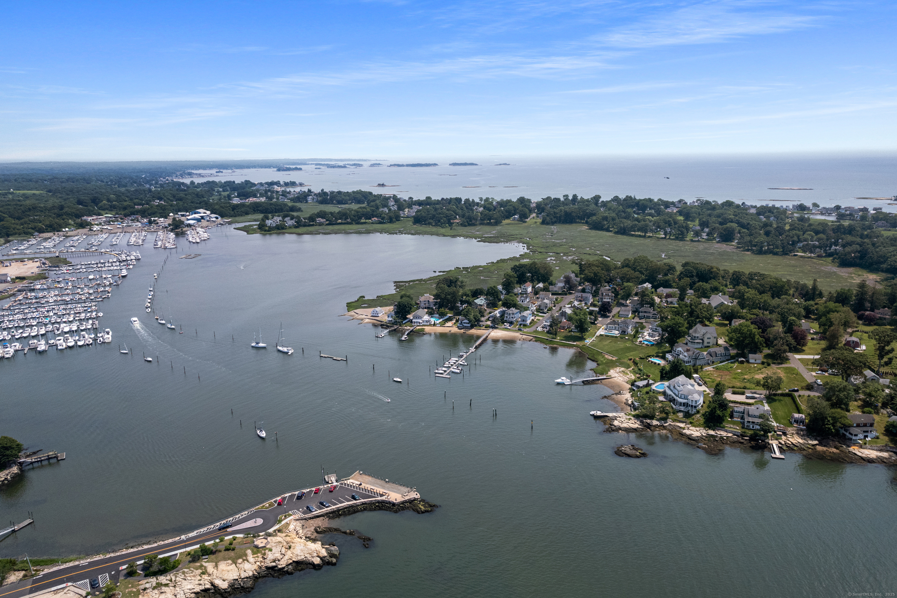 15 River Road Branford CT 06405