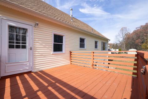 21 Longwood Drive Naugatuck CT 06770