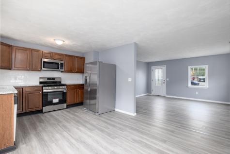 21 Longwood Drive Naugatuck CT 06770