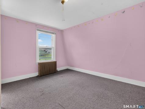 7 Fitzgerald Avenue Waterford CT 06385