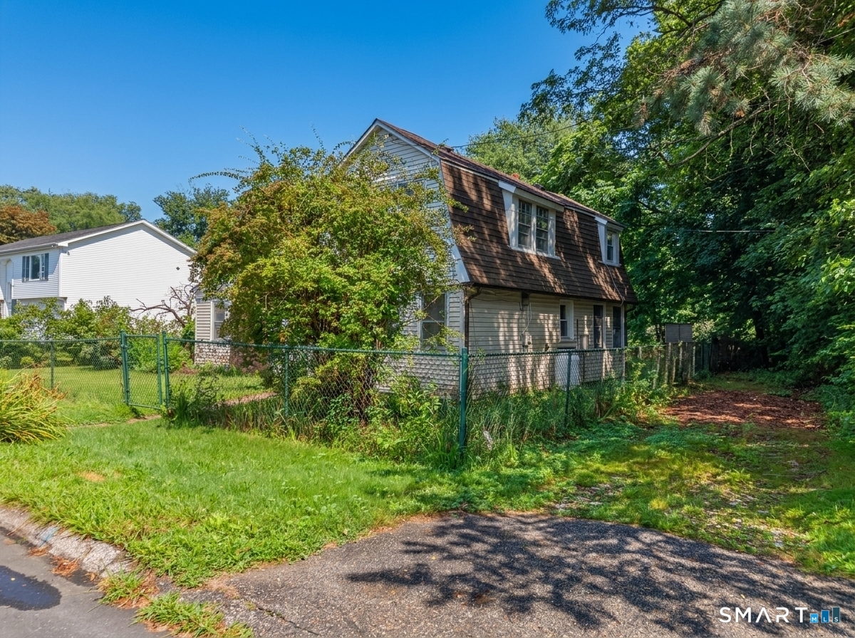 7 Fitzgerald Avenue Waterford CT 06385