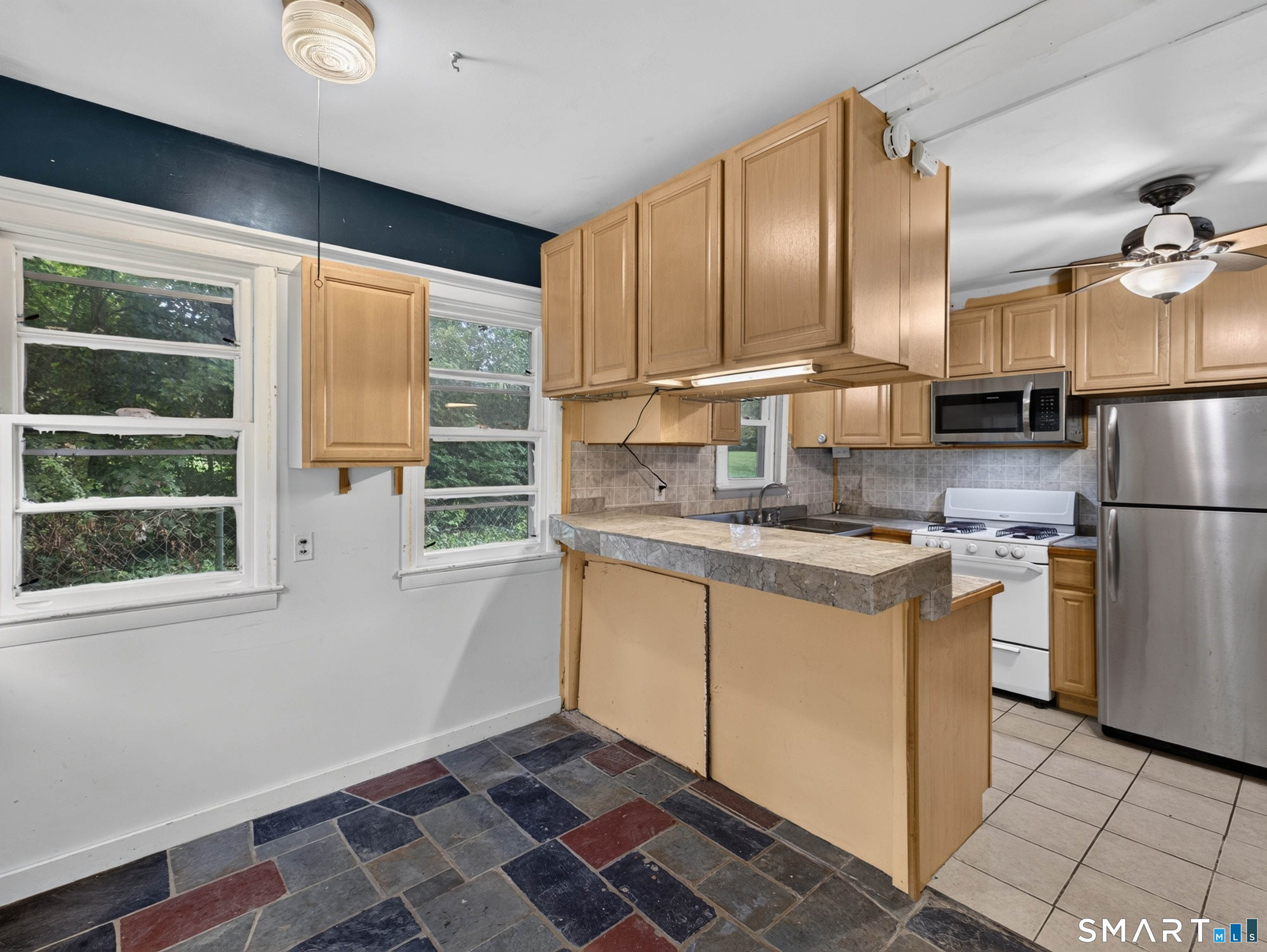 7 Fitzgerald Avenue Waterford CT 06385