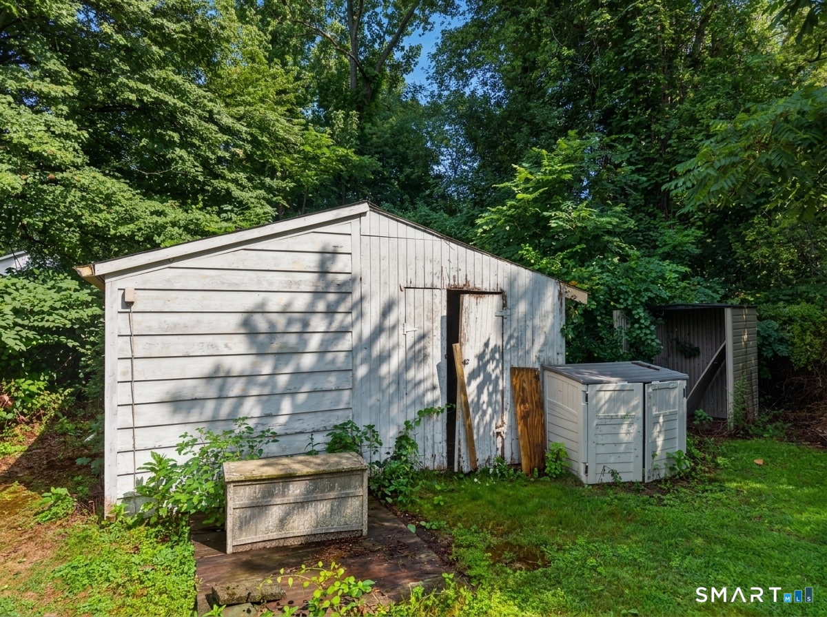 7 Fitzgerald Avenue Waterford CT 06385