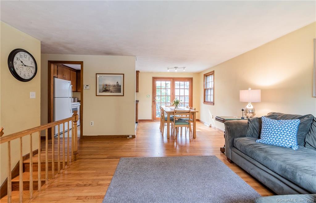 6 Caulkins Road Old Lyme CT 06371