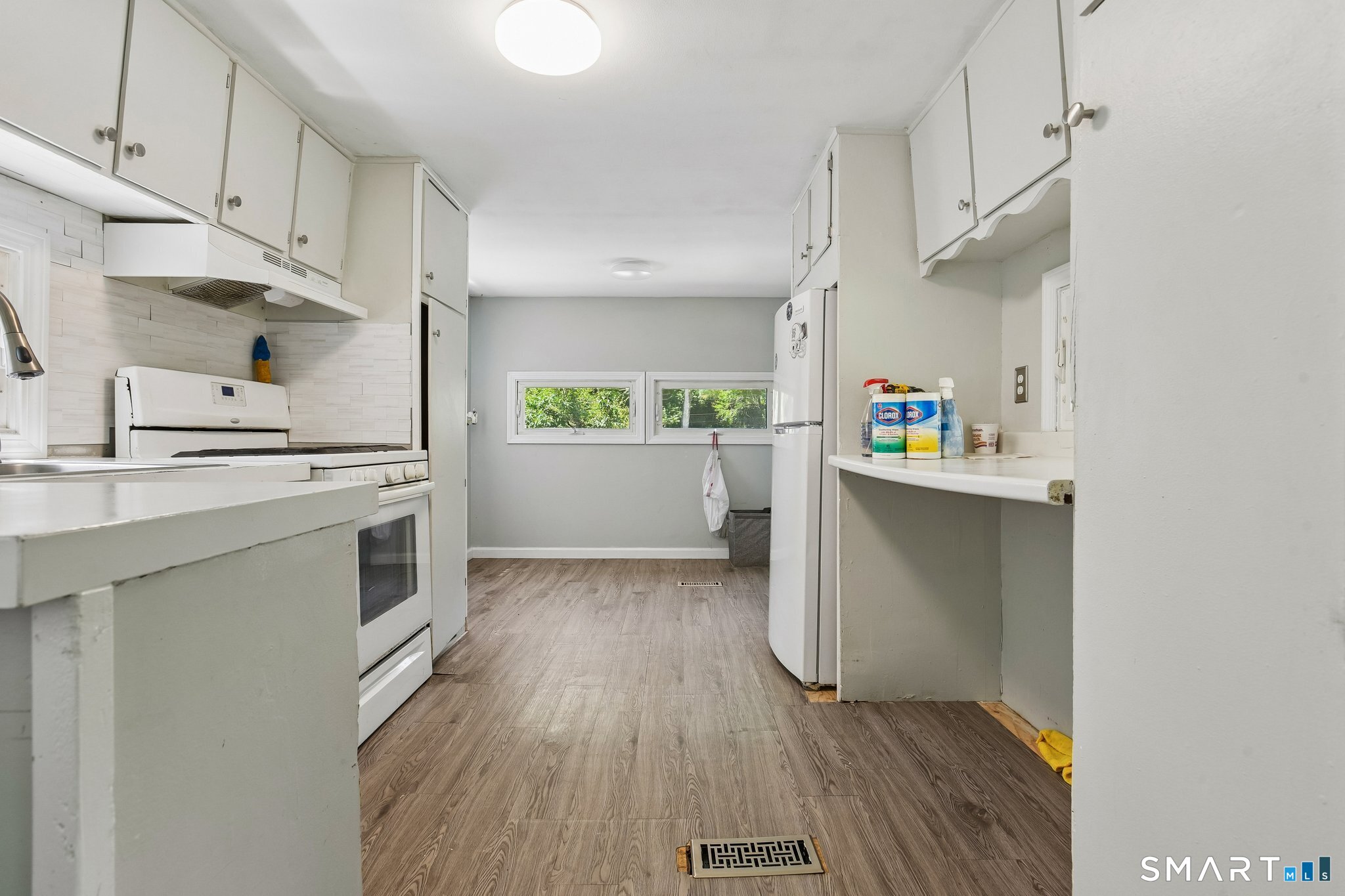 14 Old Mill Road Clinton CT 06413