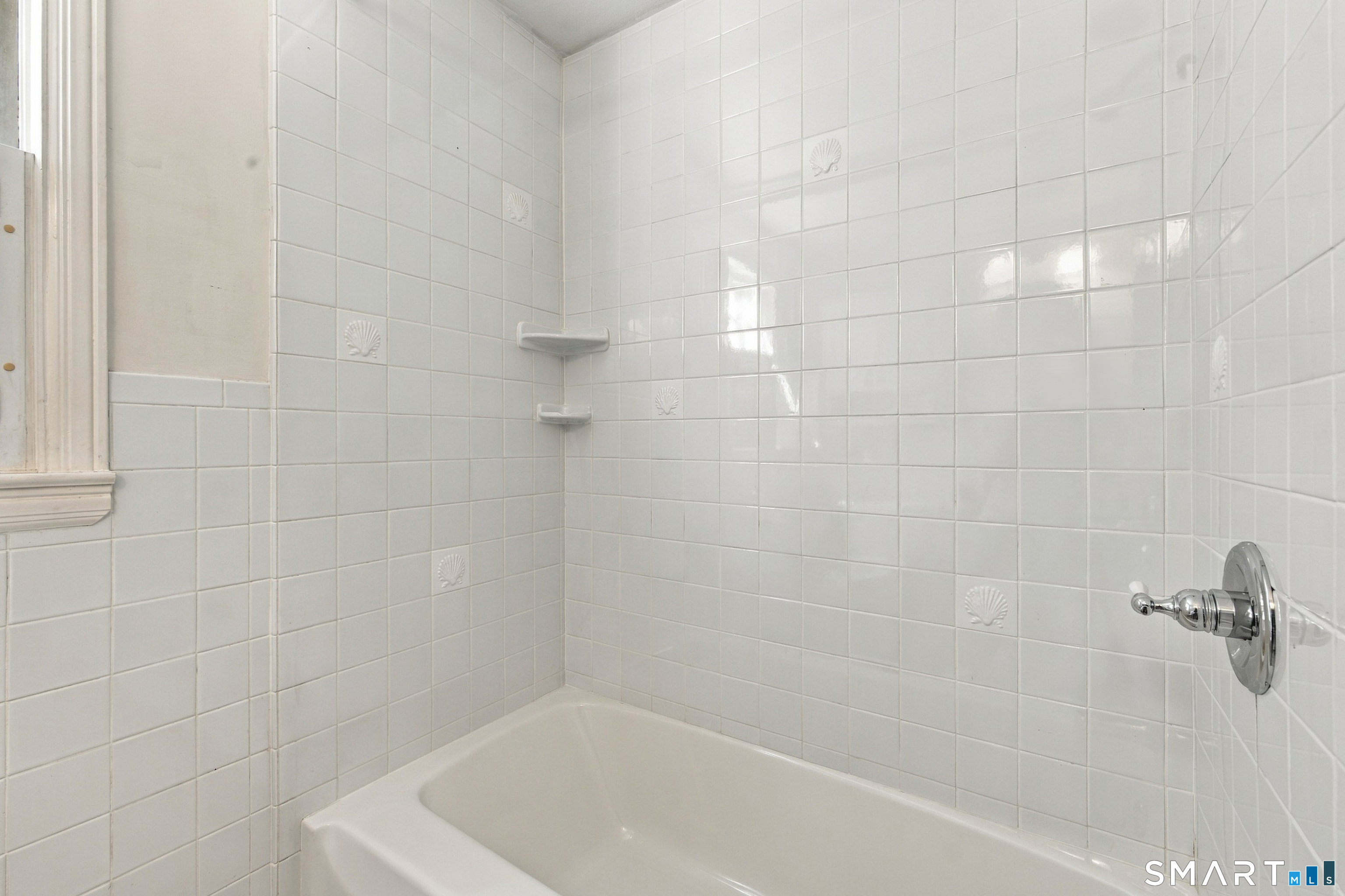 15 Chamberlin Drive West Hartford CT 06107