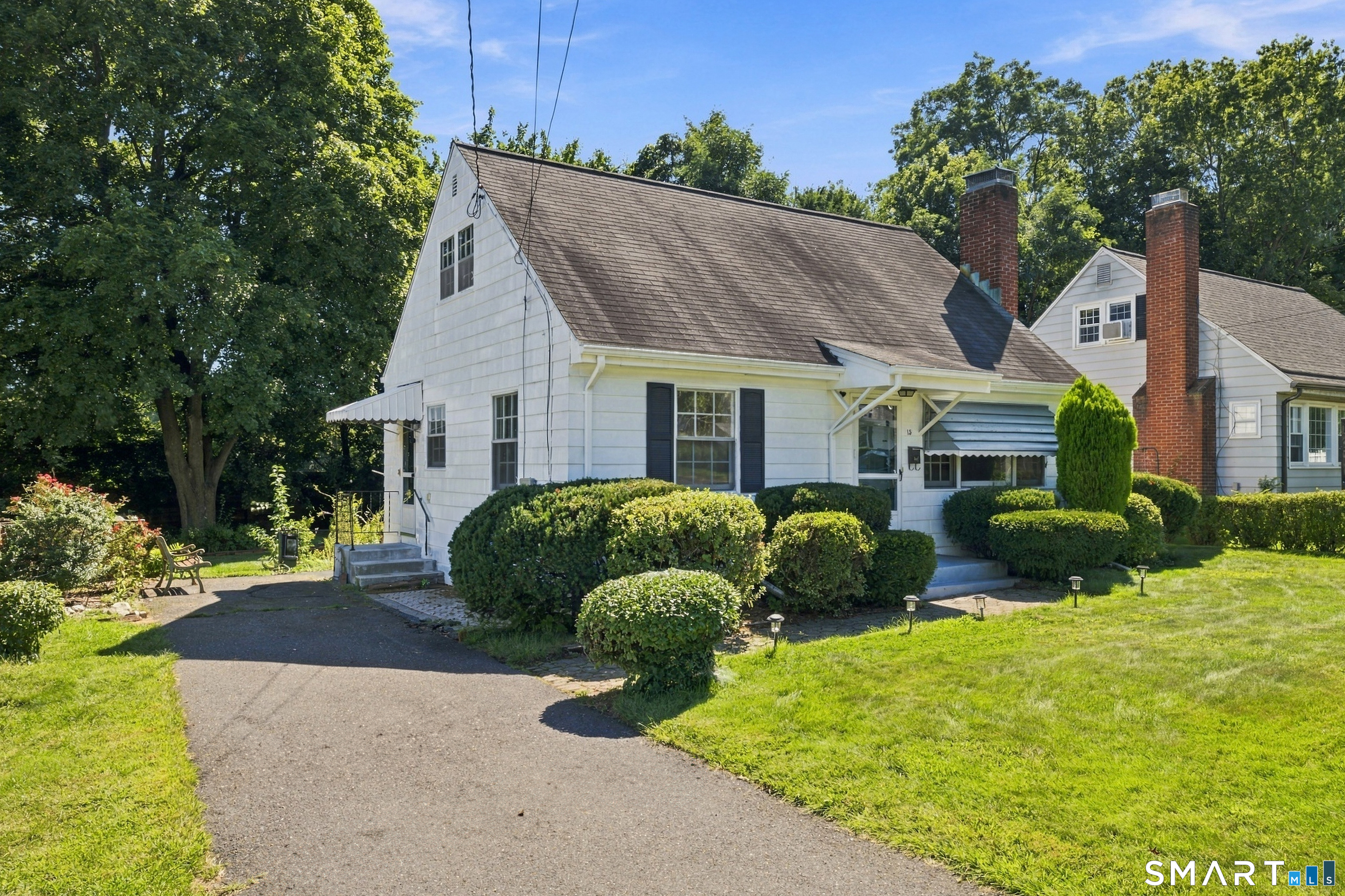 15 Chamberlin Drive West Hartford CT 06107