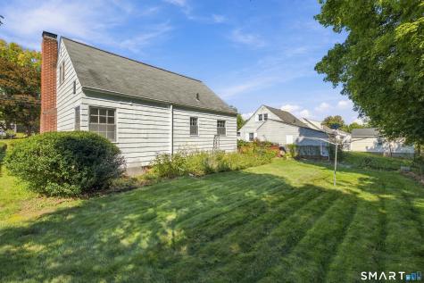15 Chamberlin Drive West Hartford CT 06107
