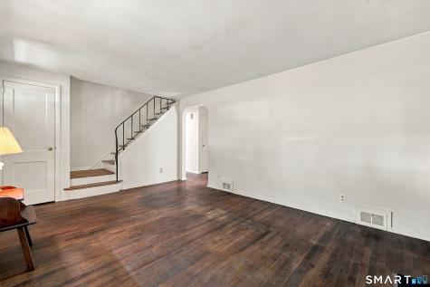 15 Chamberlin Drive West Hartford CT 06107