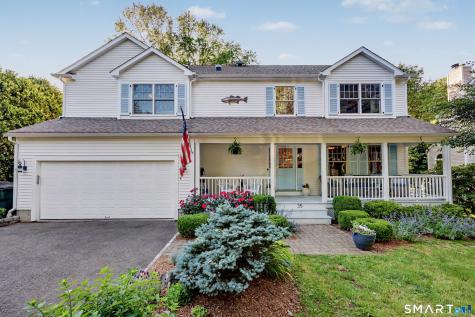 35 South Benson Commons Fairfield CT 06824