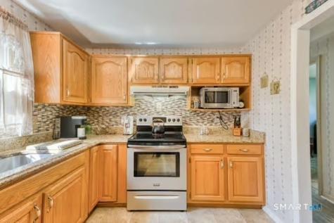 38 Kenwood Drive Vernon CT 06066