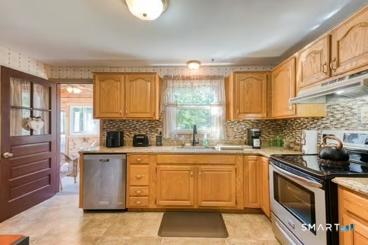 38 Kenwood Drive Vernon CT 06066