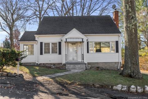 49 Lannen Street Waterbury CT 06704